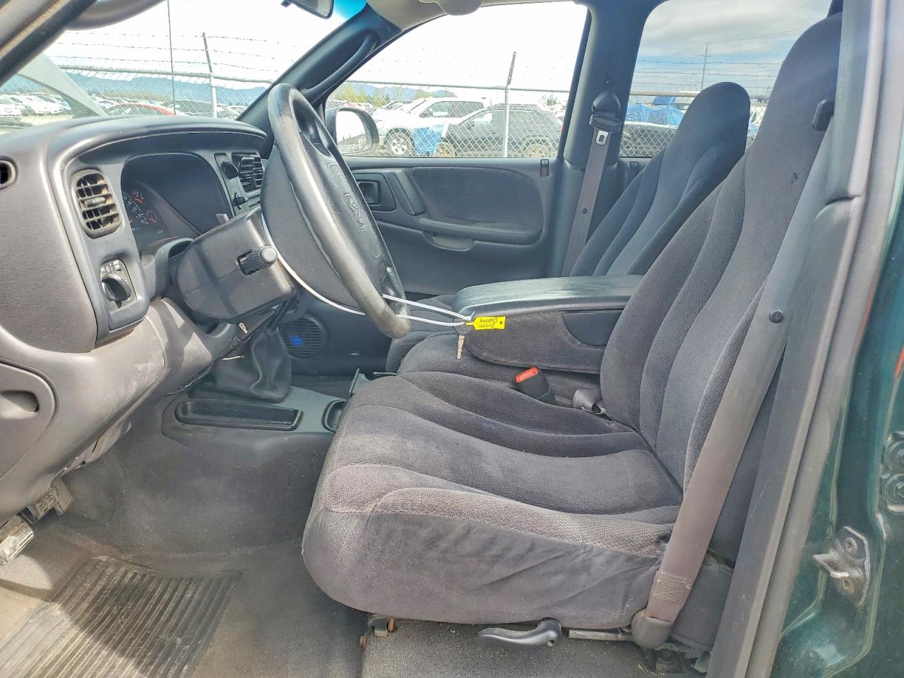 2000 DODGE DAKOTA QUAD photo 7