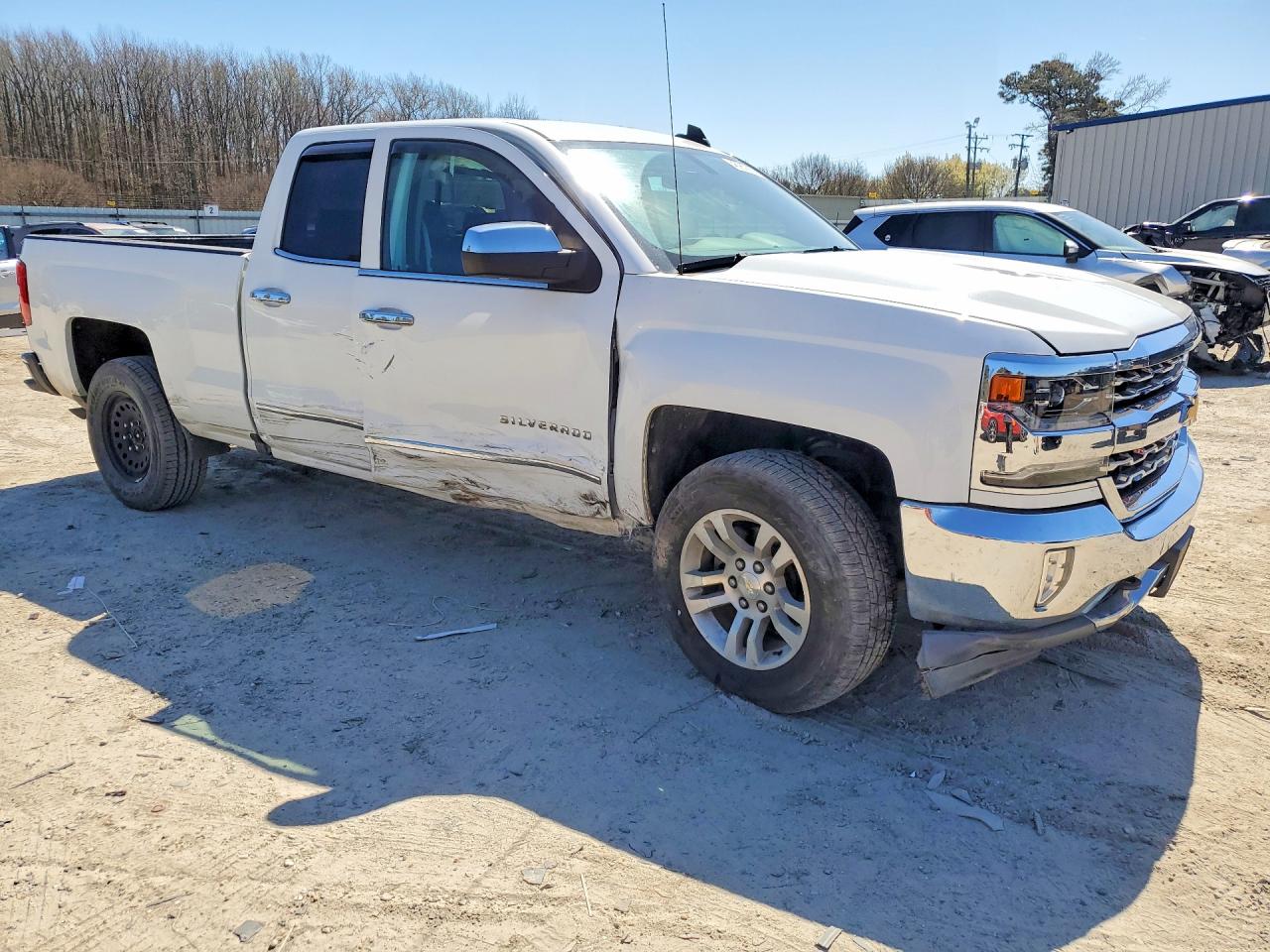 2018 CHEVROLET SILVERADO C1500 LTZ photo 7