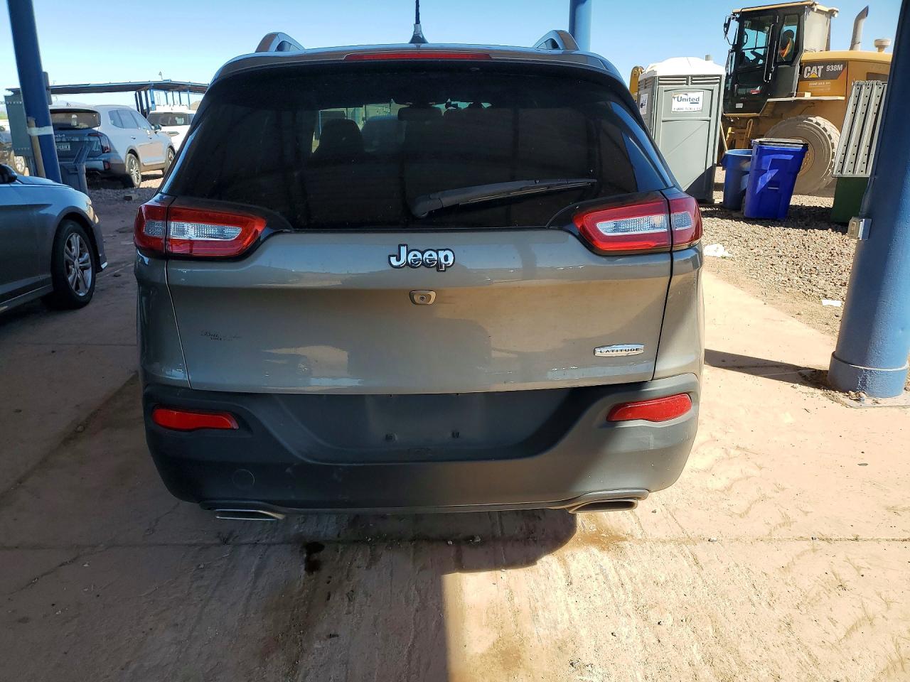 2017 JEEP CHEROKEE LATITUDE photo 11