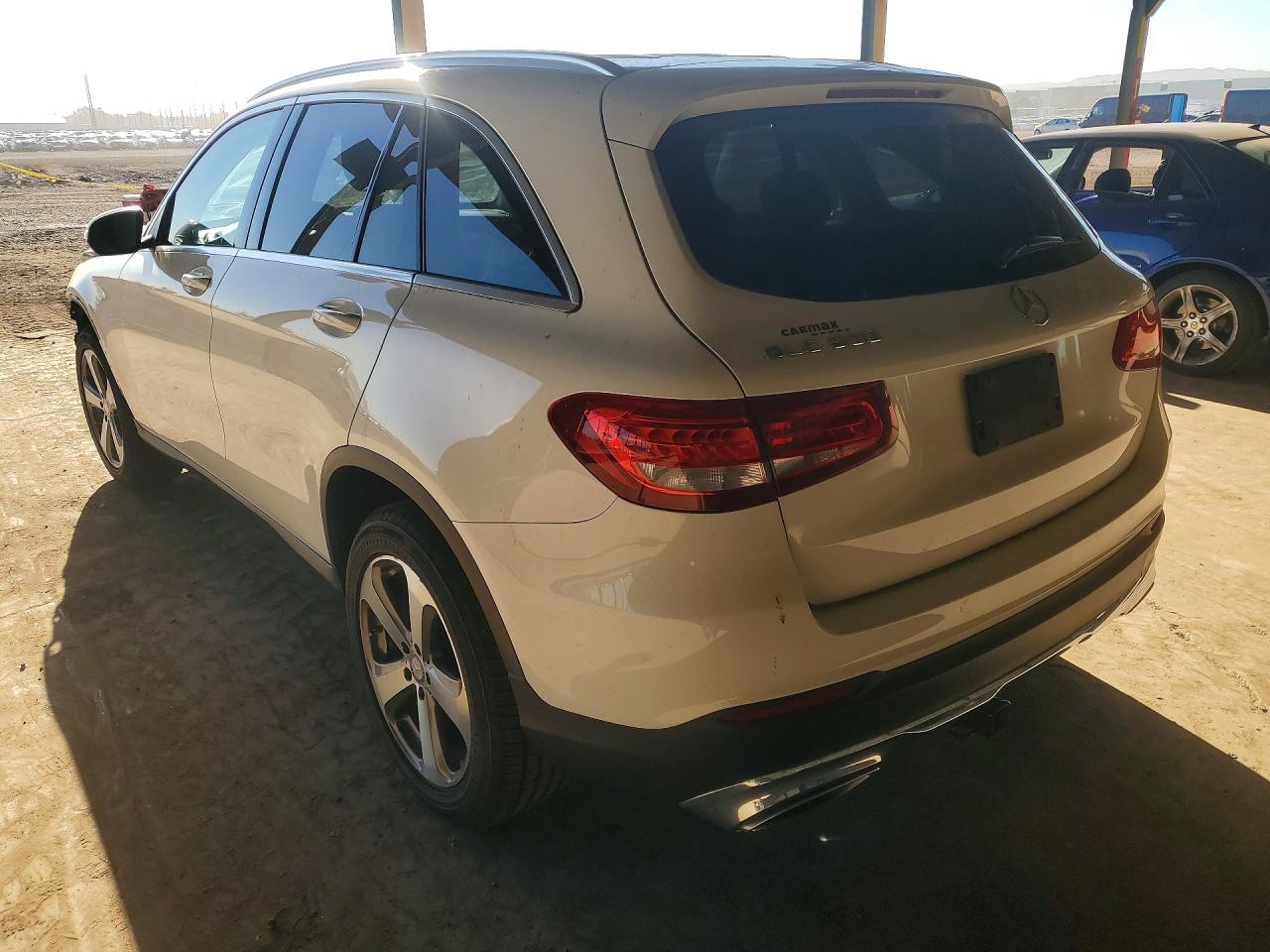 2017 MERCEDES-BENZ GLC 300 photo 2