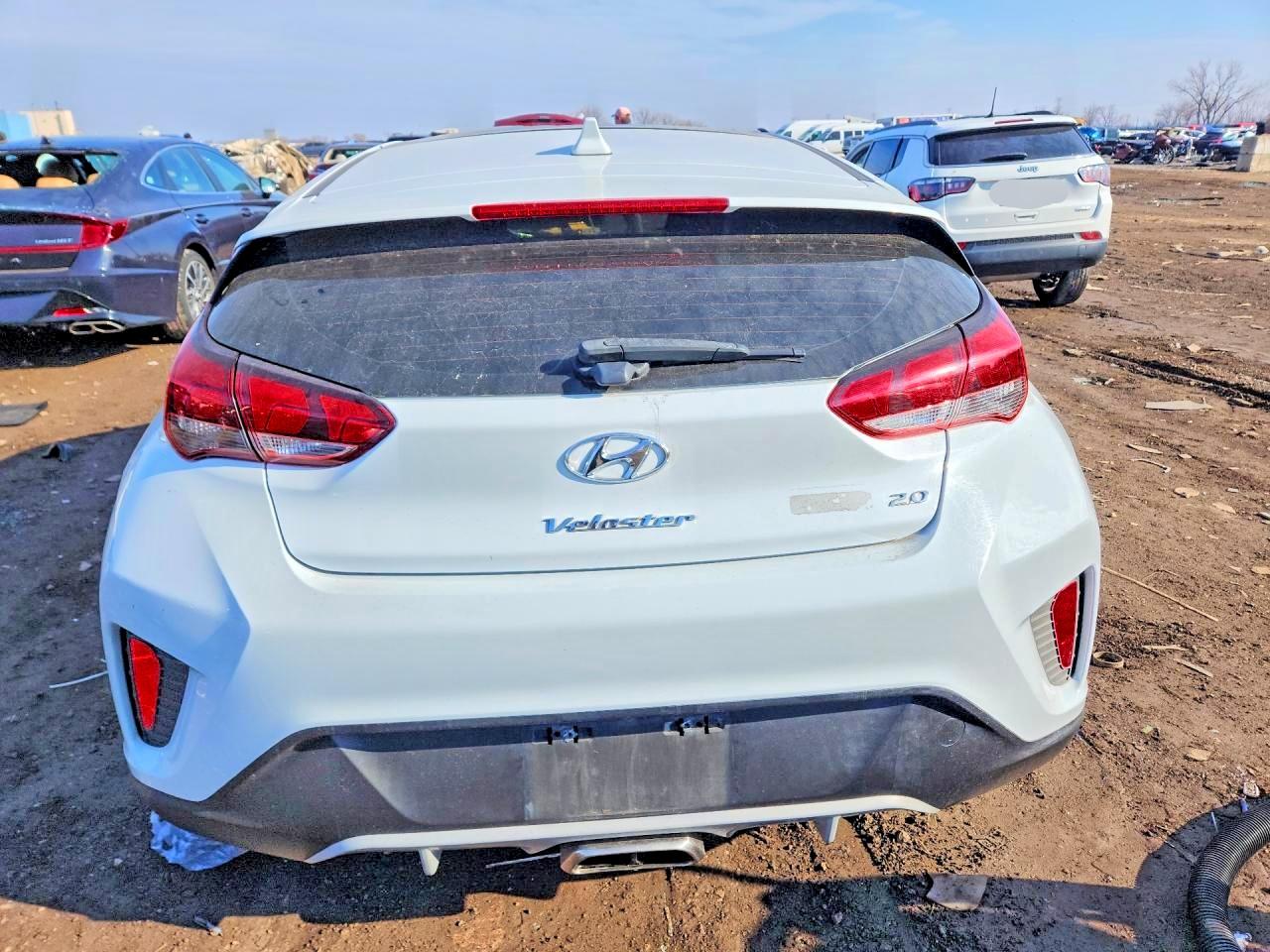 2019 HYUNDAI VELOSTER 2.0L PREMIUM photo 11