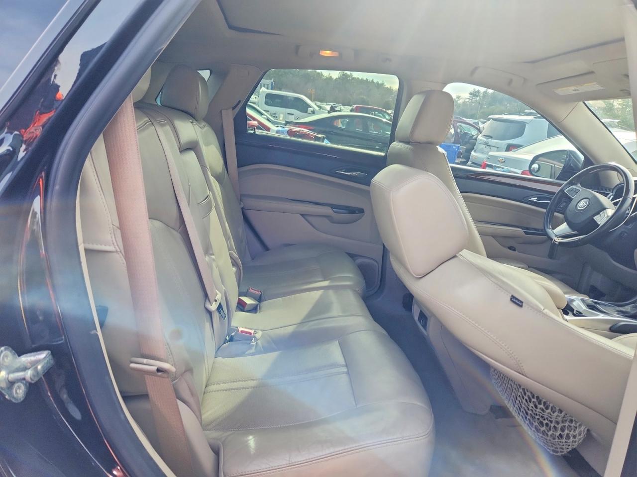 2012 CADILLAC SRX PERFORMANCE COLLECTION photo 11