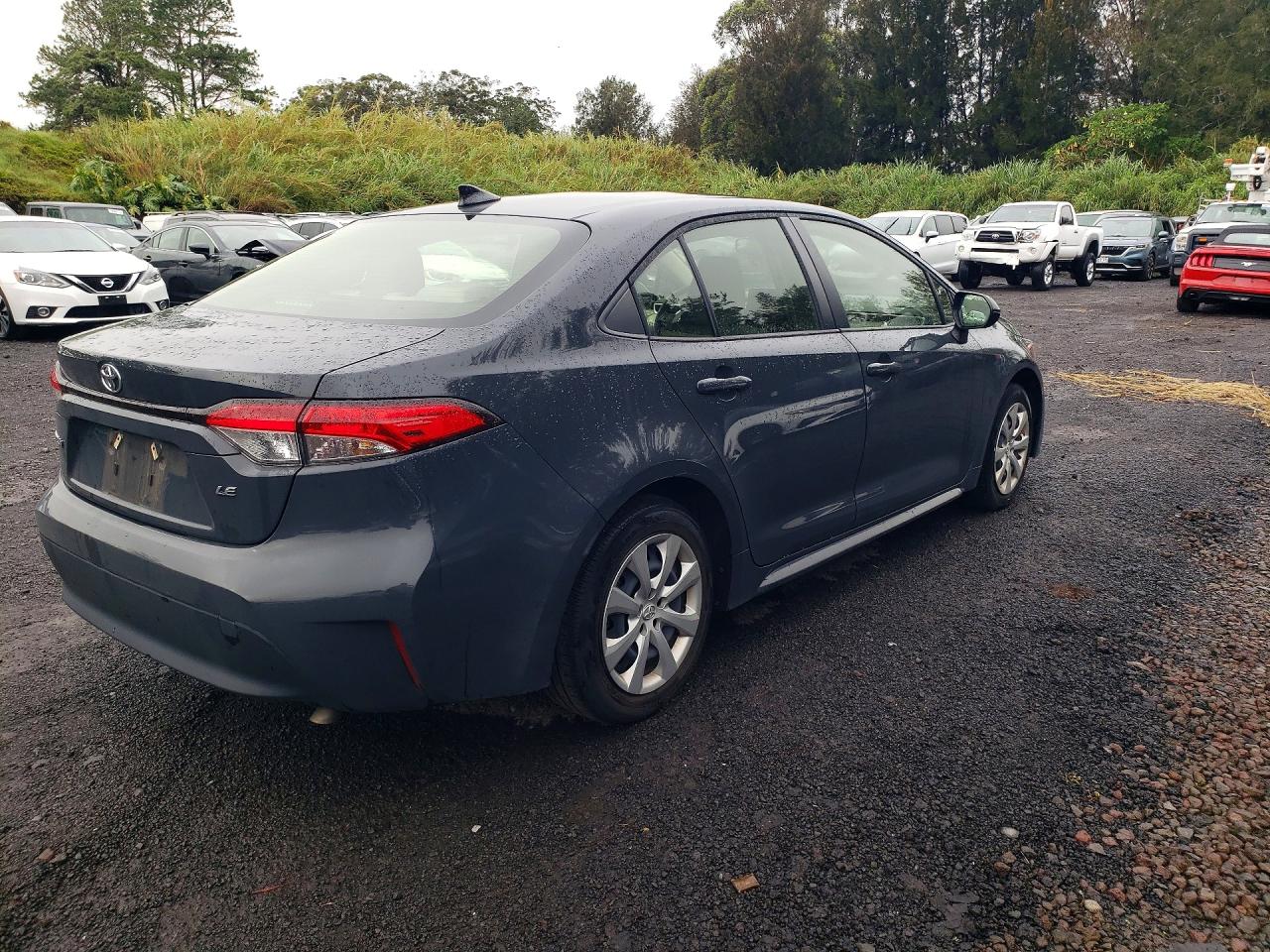 2024 TOYOTA COROLLA LE photo 3