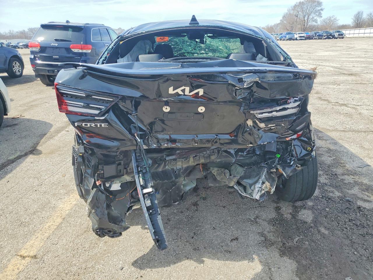 2024 KIA FORTE GT-LINE photo 11