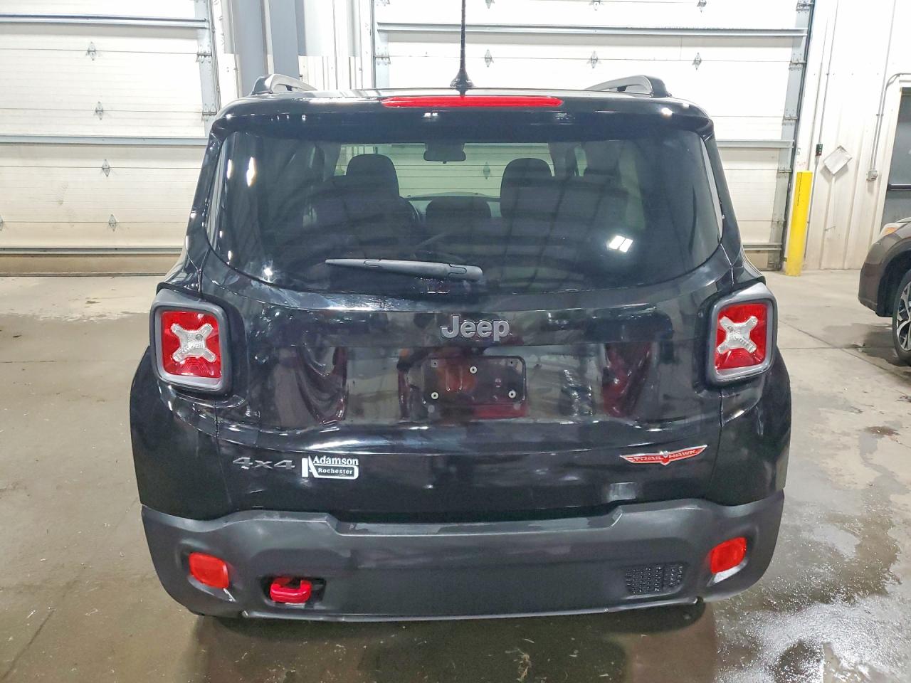 2017 JEEP RENEGADE TRAILHAWK photo 11