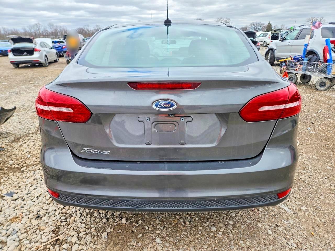 2018 FORD FOCUS S photo 16