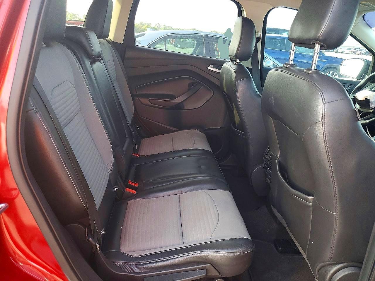 2018 FORD ESCAPE SE photo 21