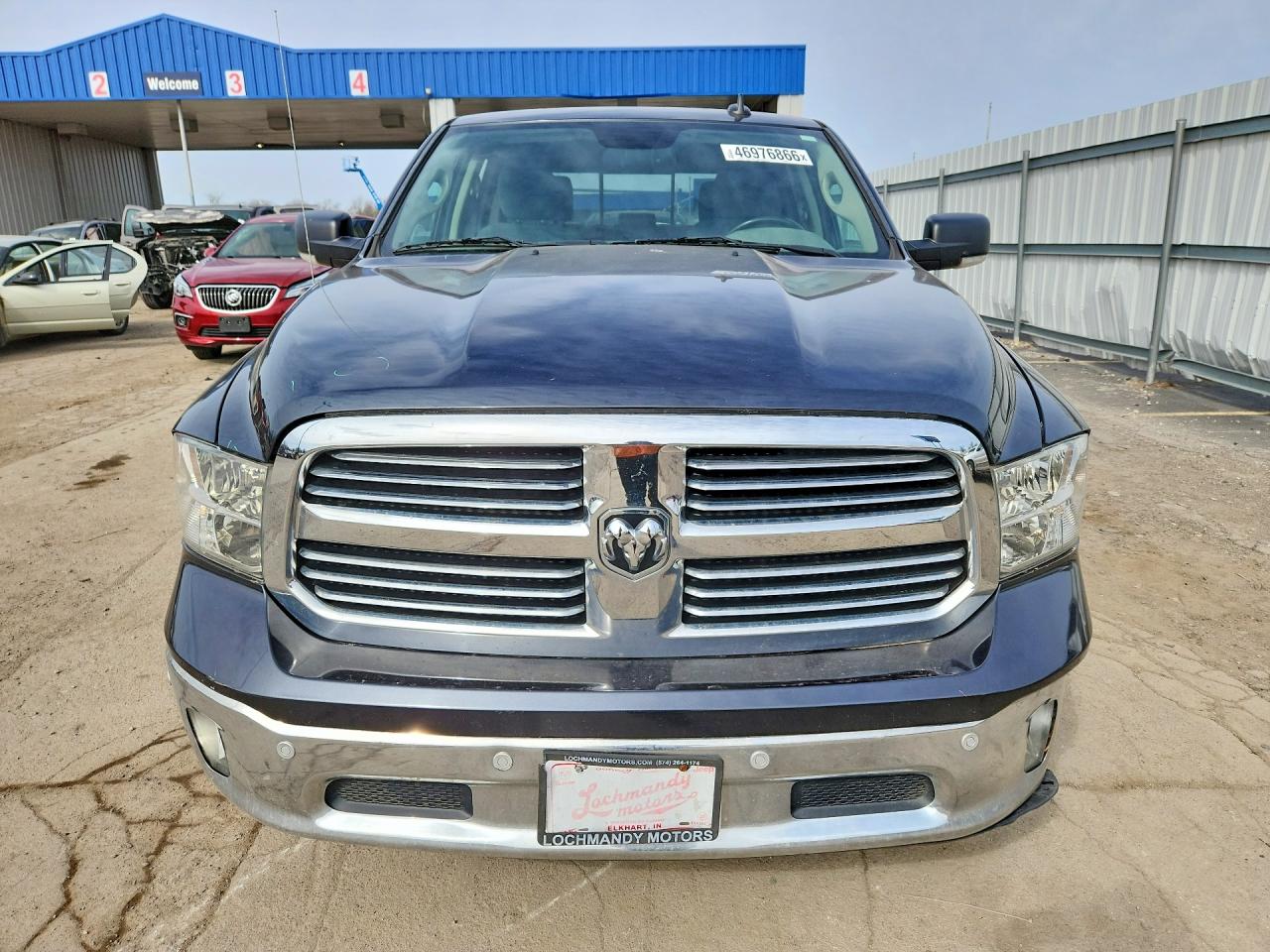 2016 RAM 1500 SLT photo 9