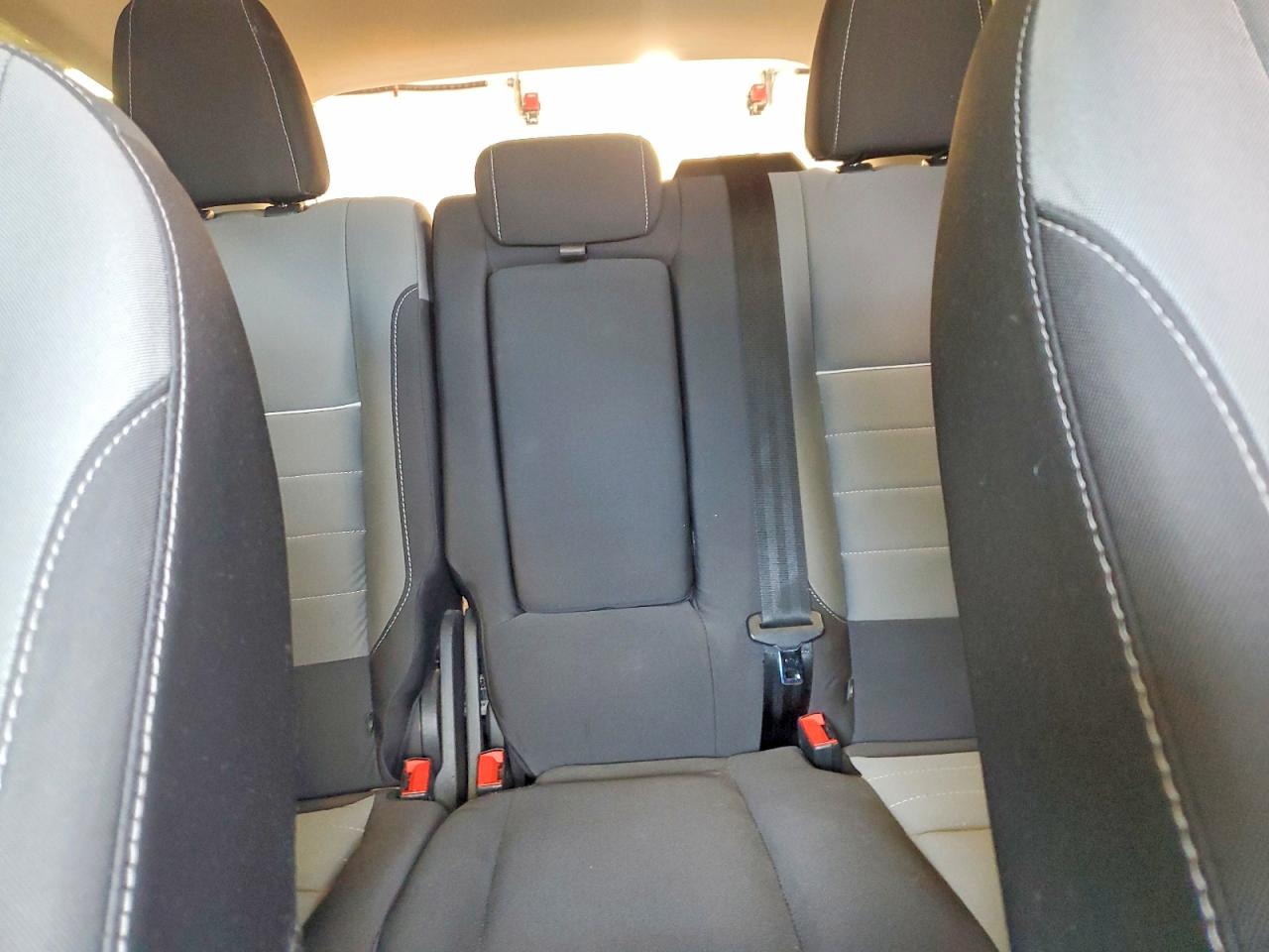 2015 FORD ESCAPE SE photo 28