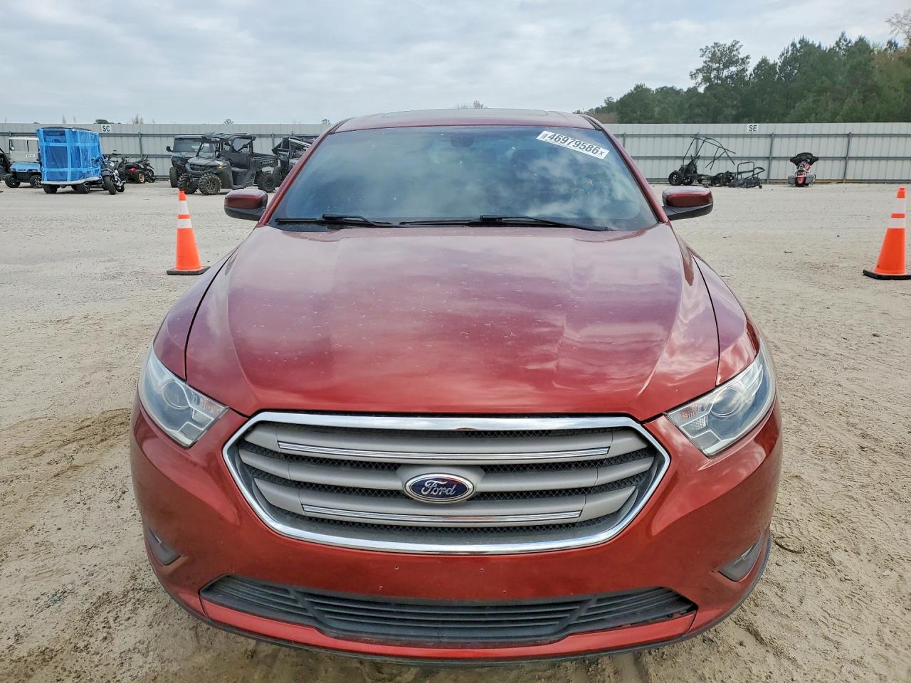 2014 FORD TAURUS SEL photo 9