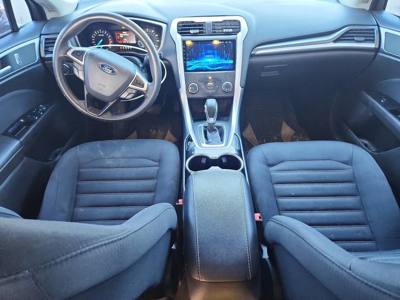 2015 FORD FUSION SE photo 15