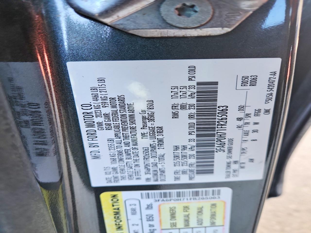 2015 FORD FUSION SE photo 23