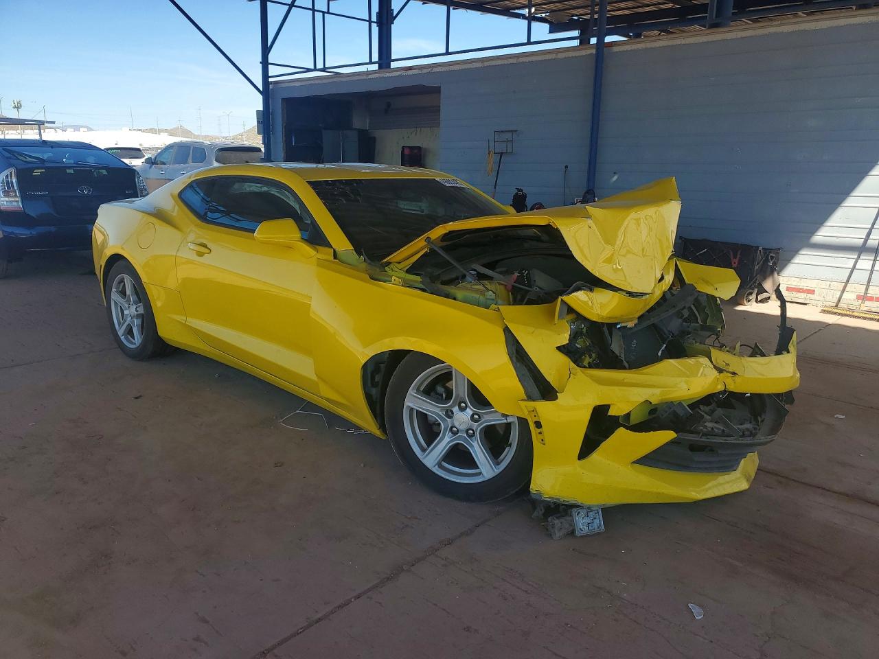 2016 CHEVROLET CAMARO LT photo 7