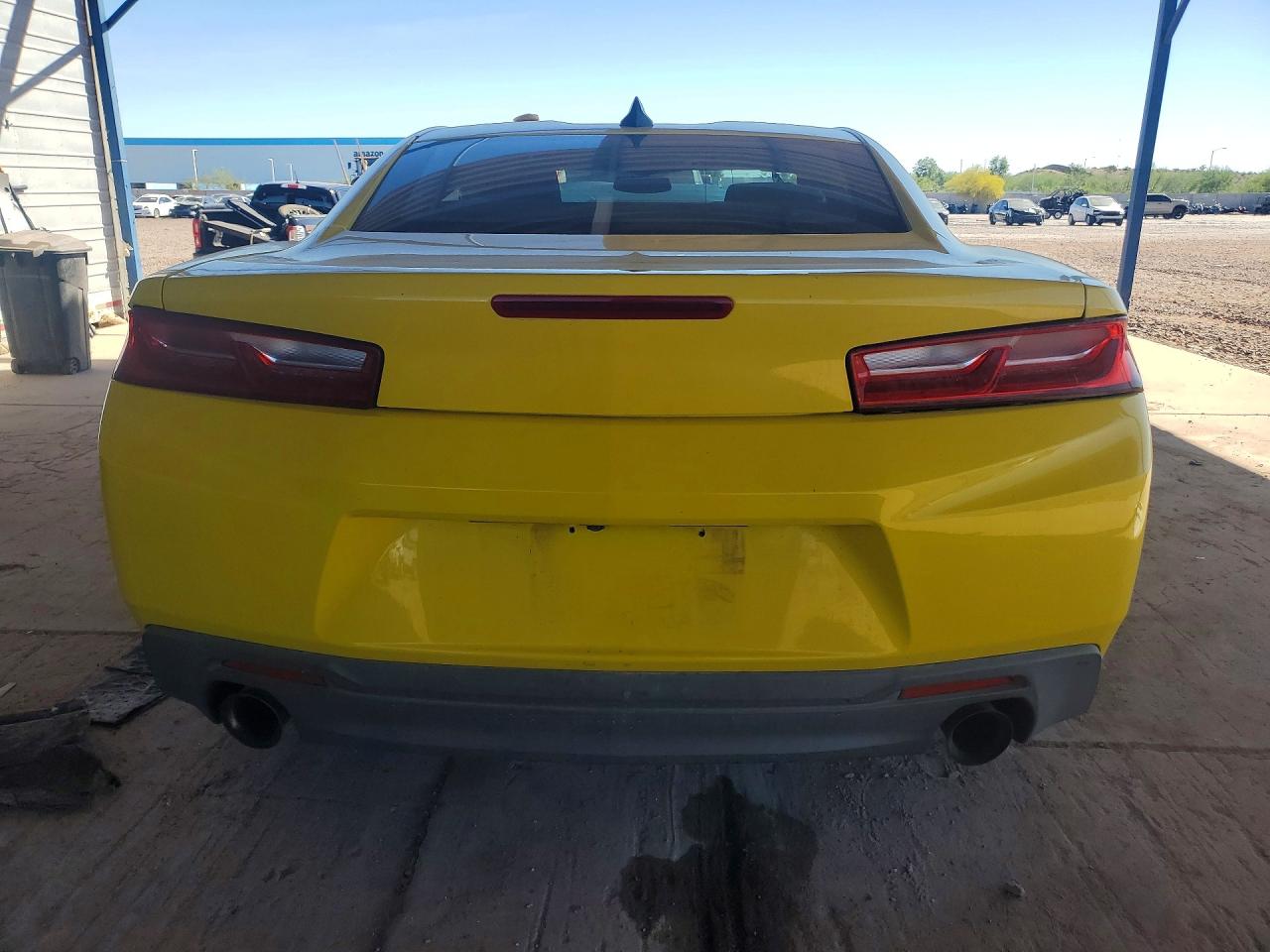 2016 CHEVROLET CAMARO LT photo 11