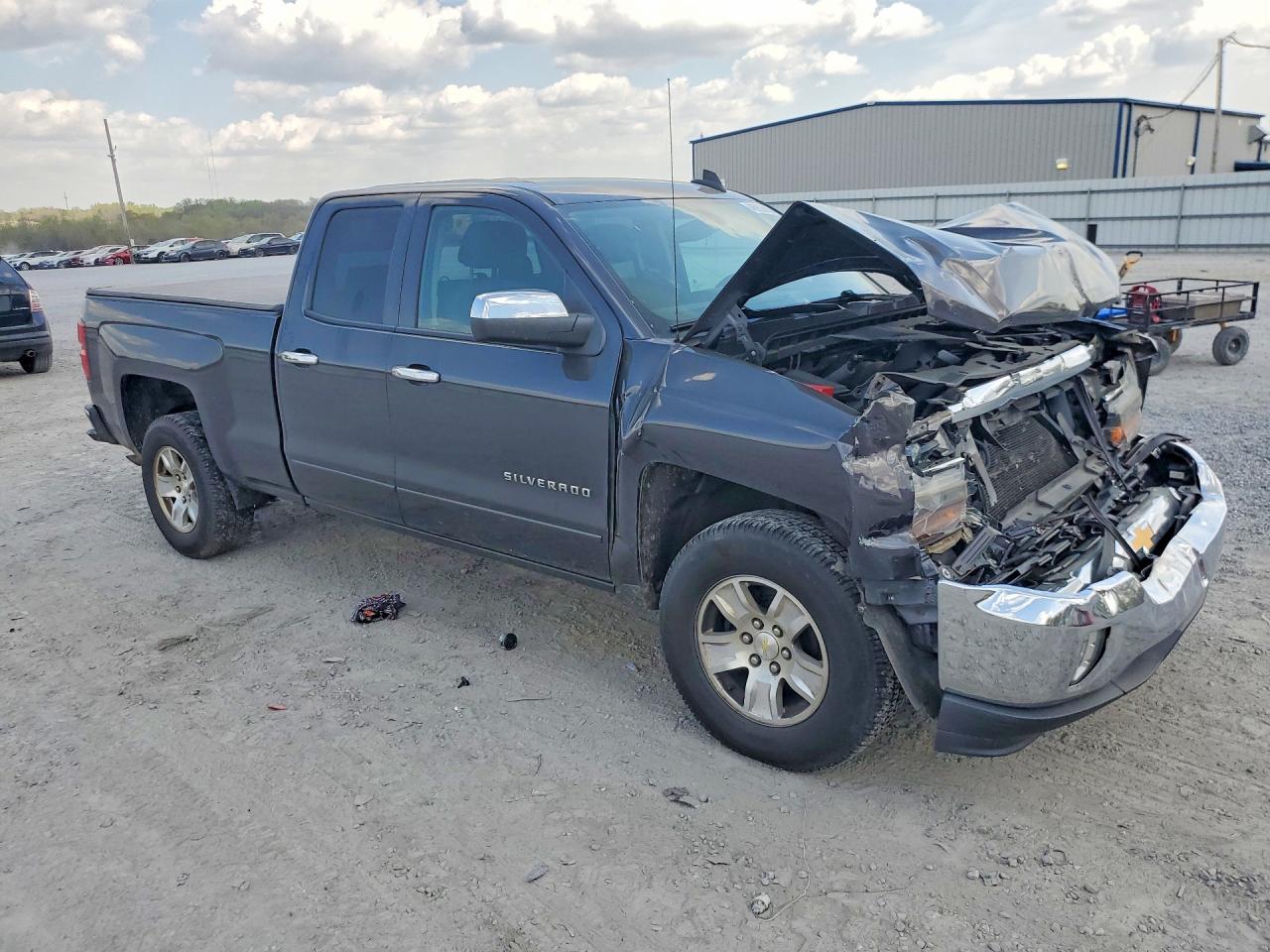 2016 CHEVROLET SILVERADO C1500 LT photo 10