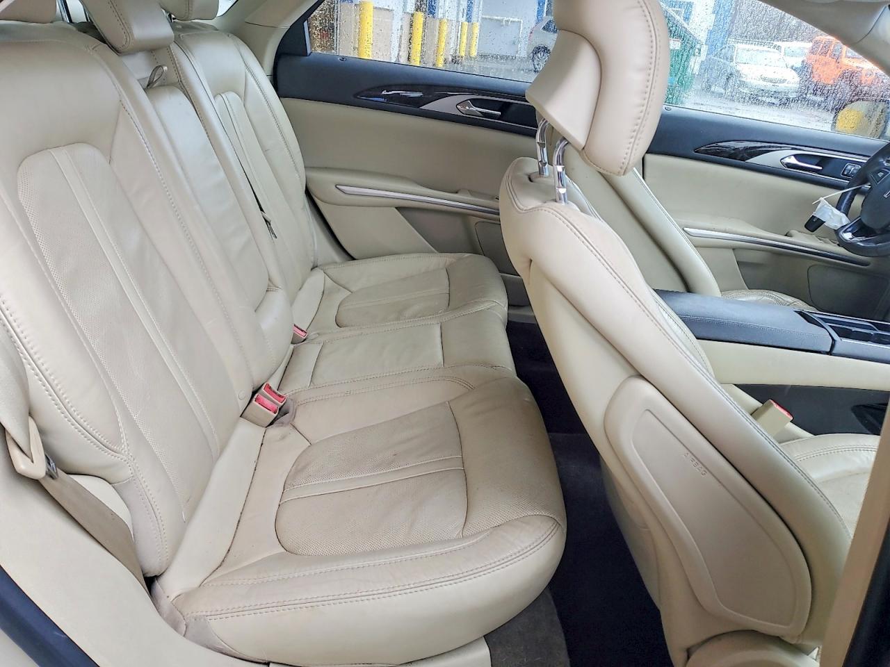 2014 LINCOLN MKZ HYBRID photo 10