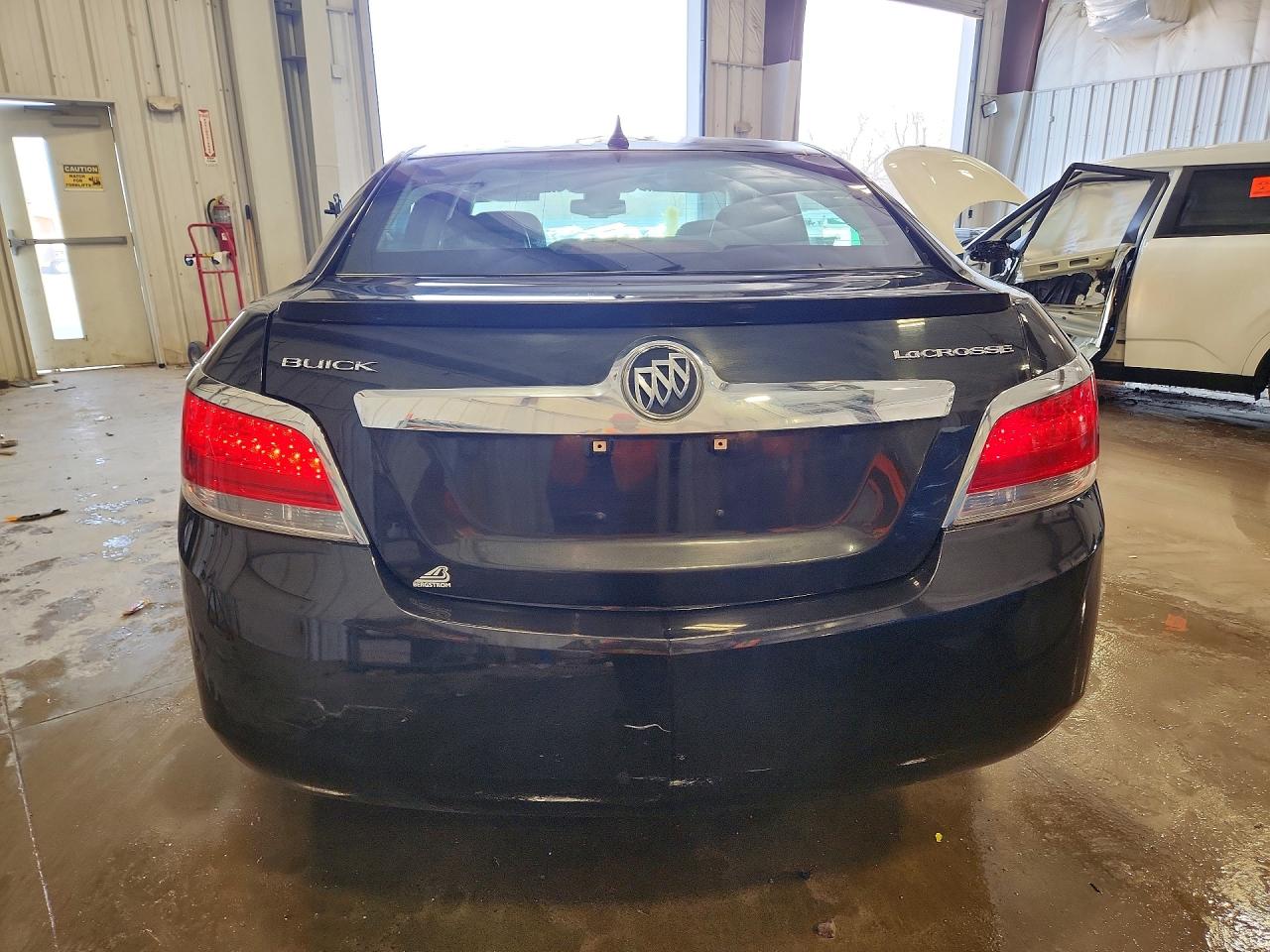 2012 BUICK LACROSSE photo 11