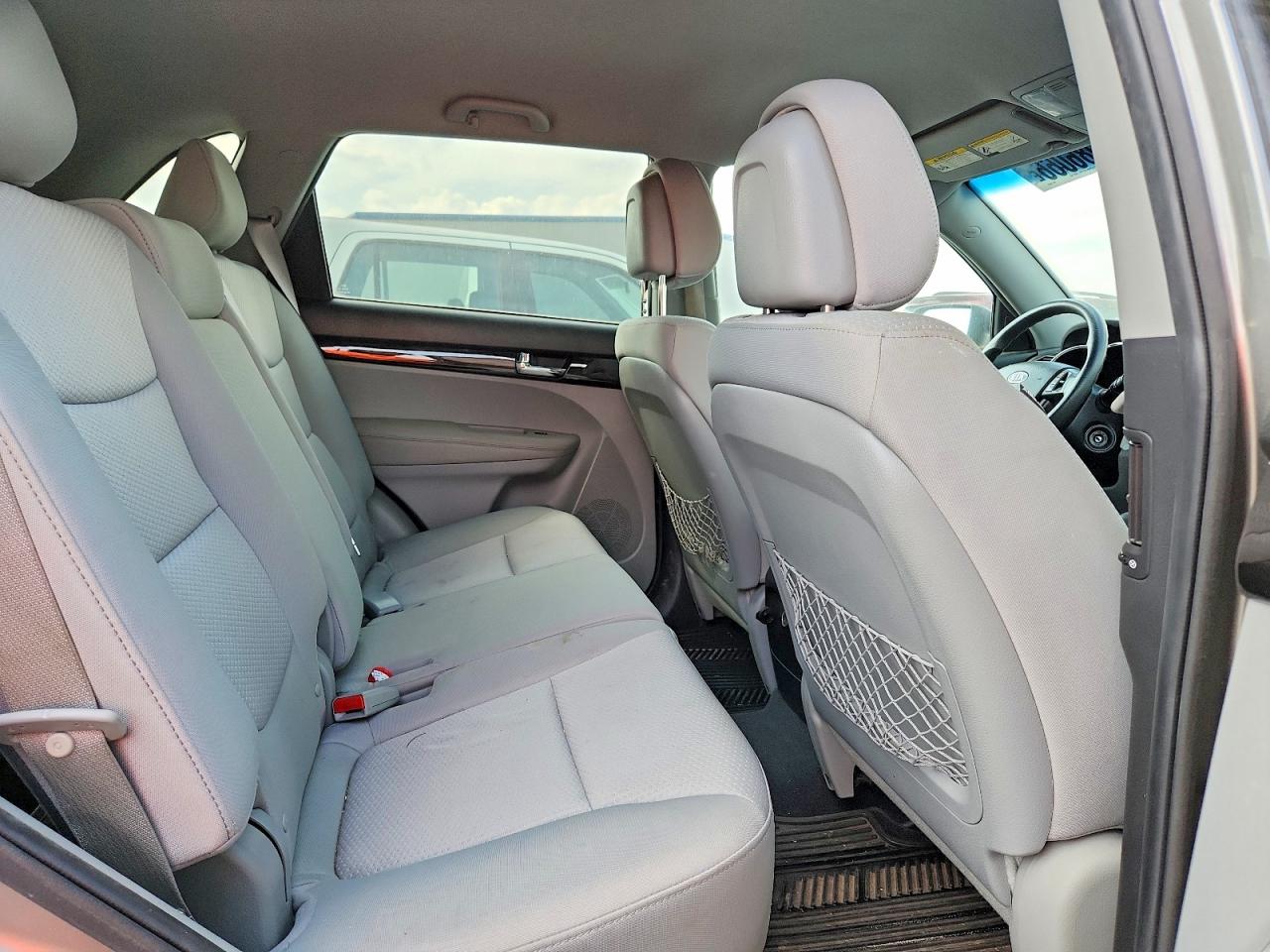 2012 KIA SORENTO LX photo 31
