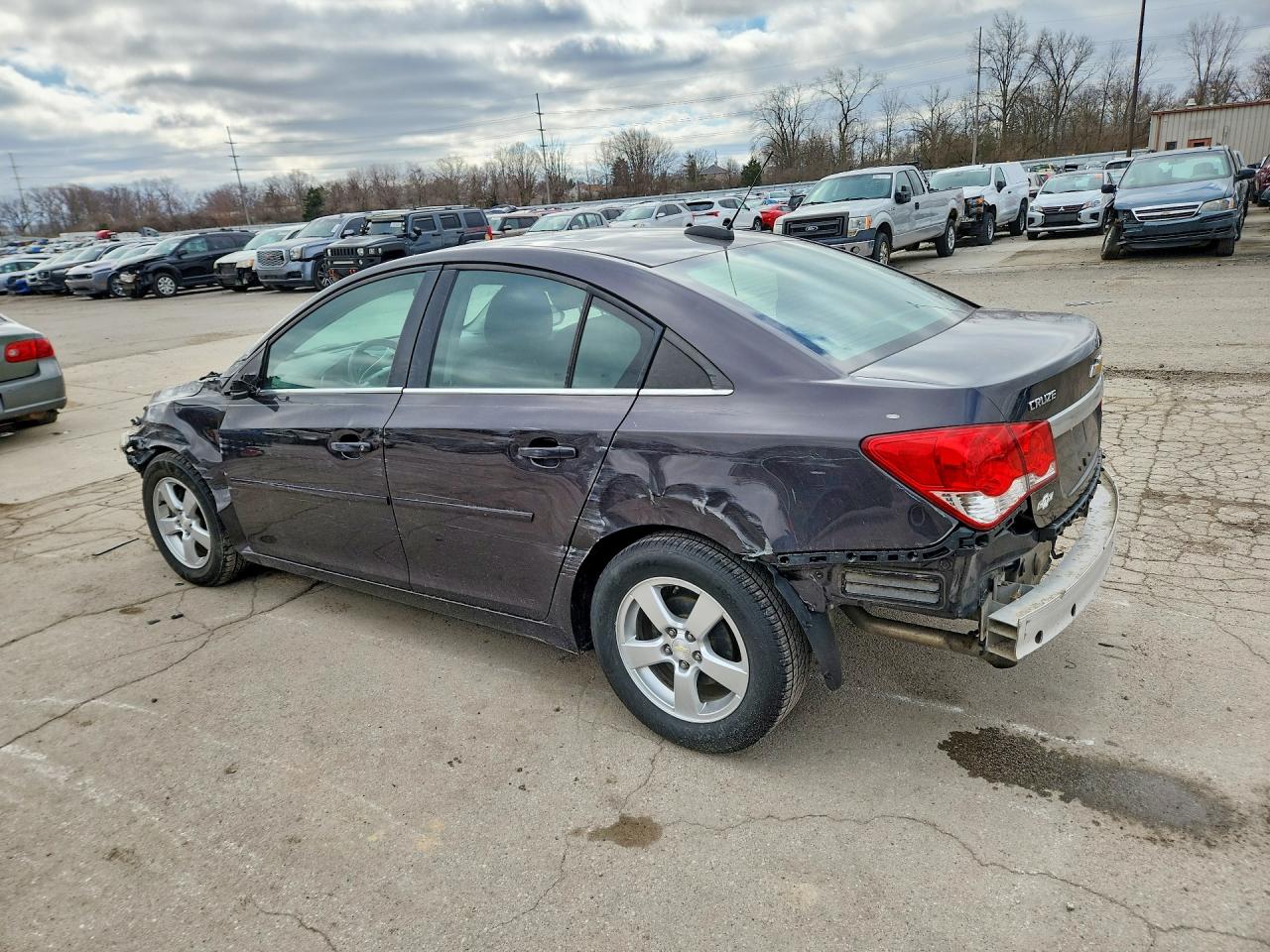 2016 CHEVROLET CRUZE LIMITED LT photo 4