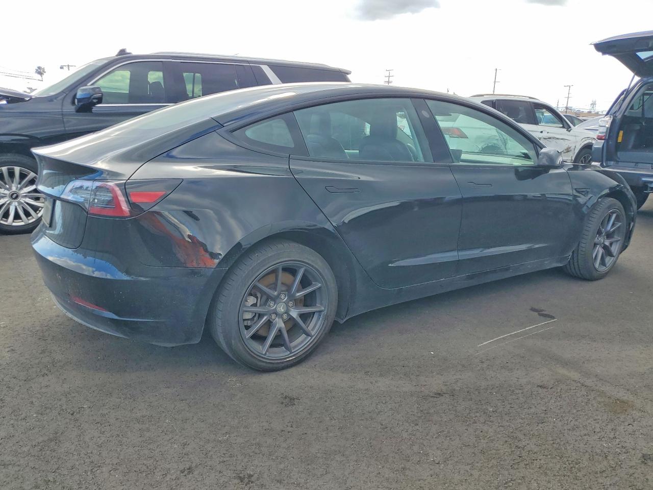 2023 TESLA MODEL 3 photo 3