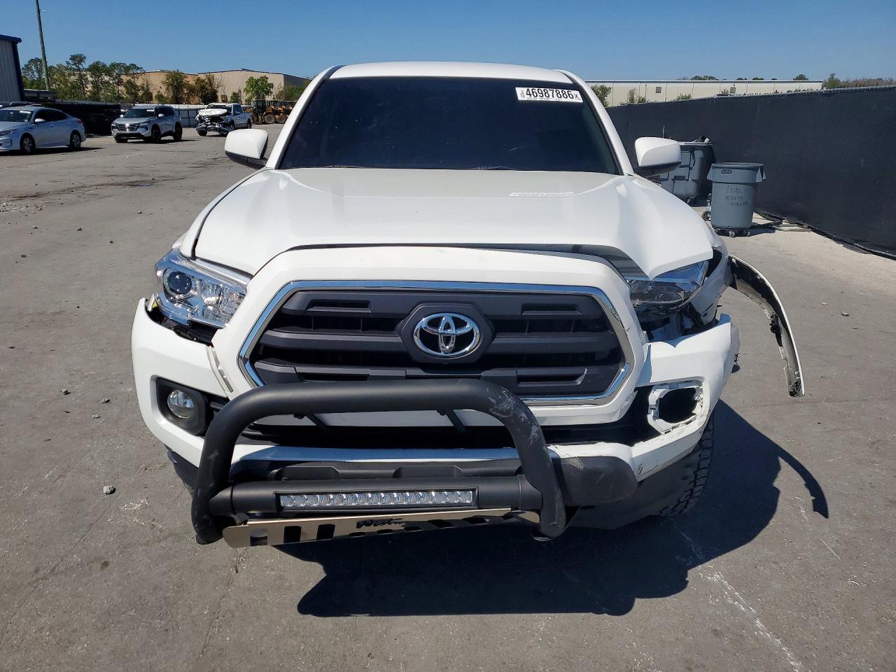 2017 TOYOTA TACOMA SR5 V6 photo 5