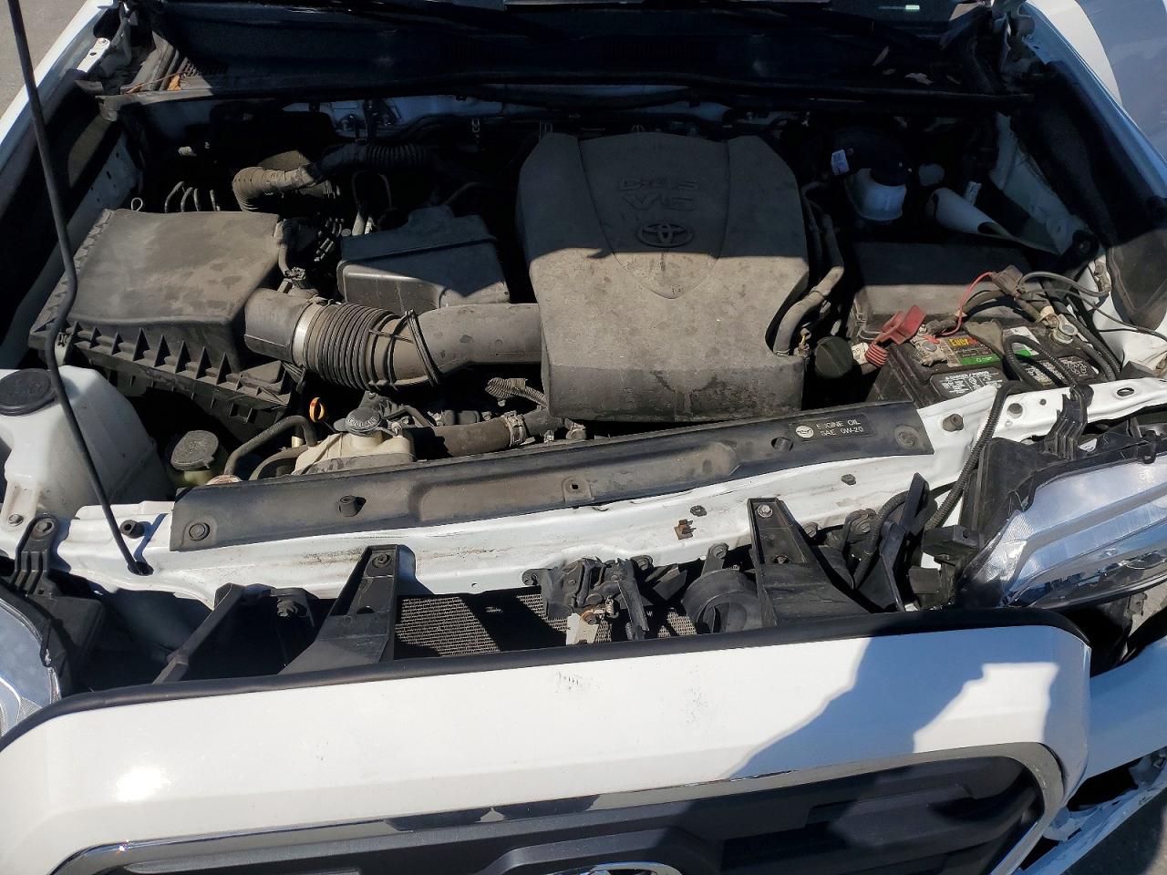 2017 TOYOTA TACOMA SR5 V6 photo 11