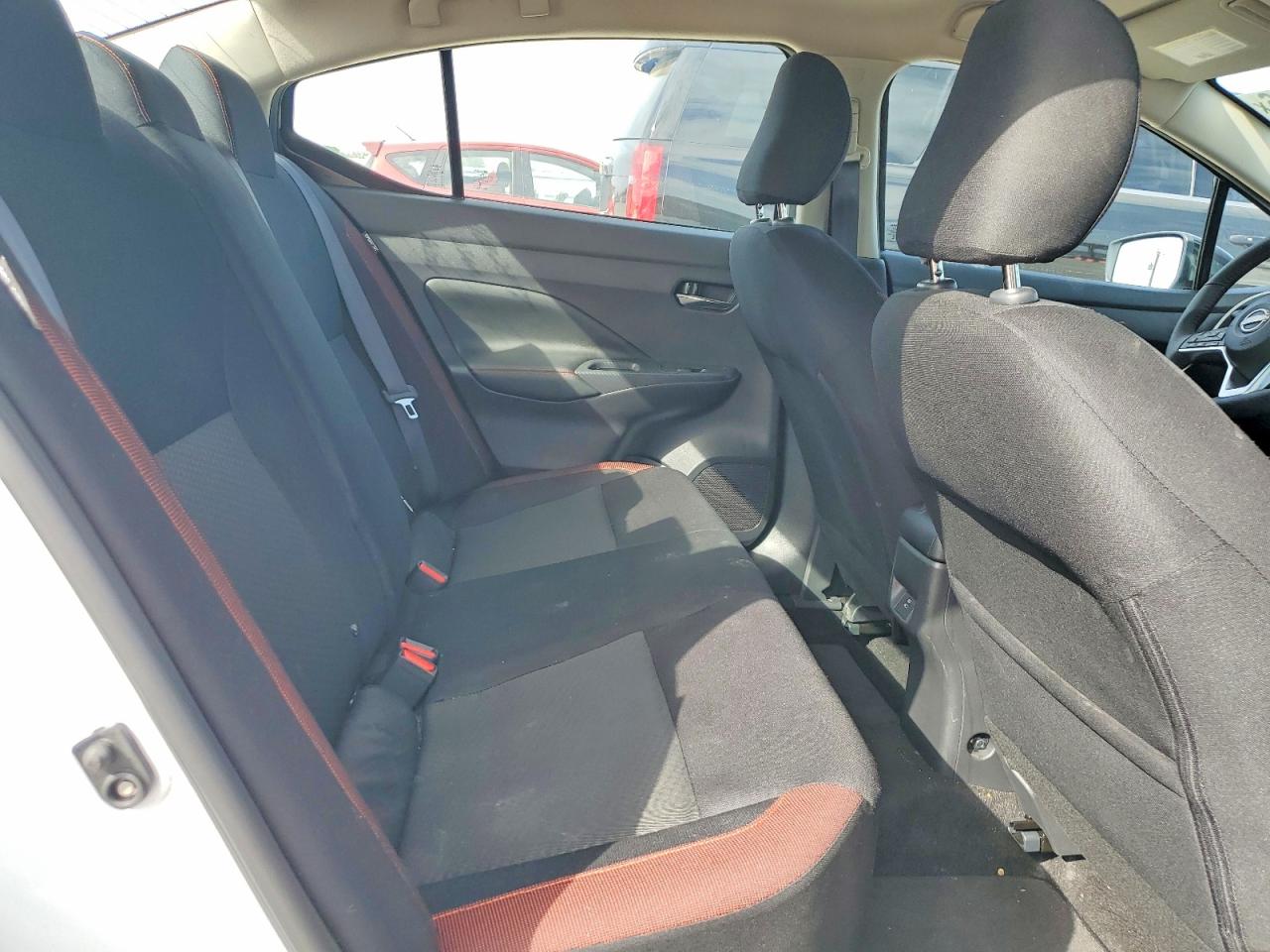 2025 NISSAN VERSA SR photo 10