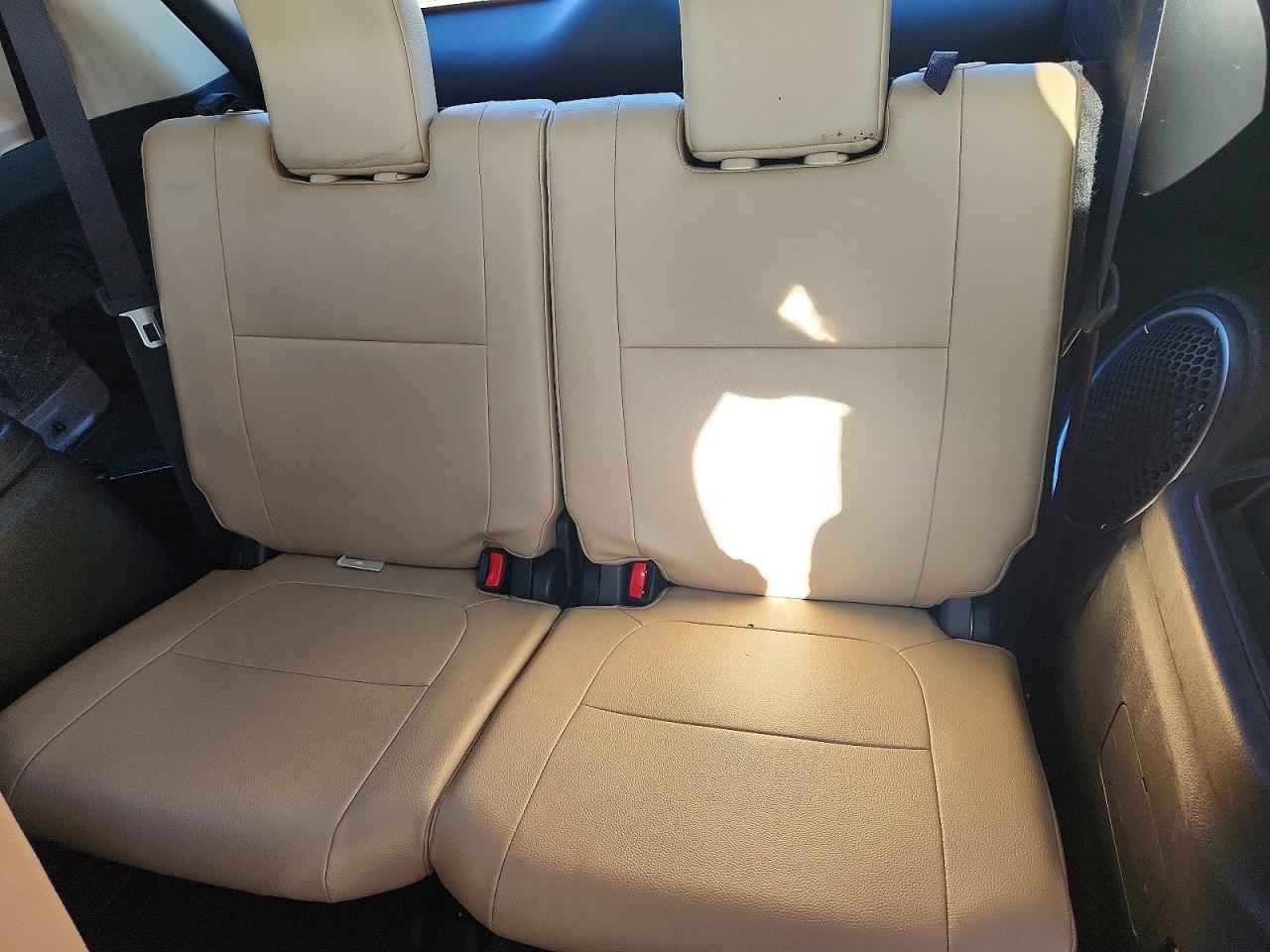2017 MITSUBISHI OUTLANDER SE photo 10