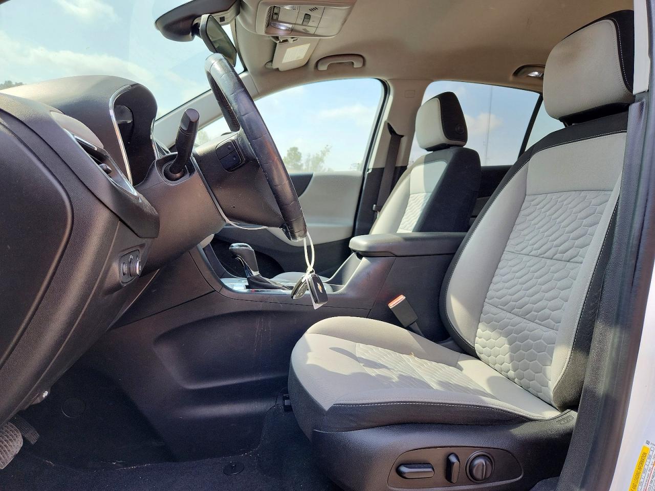 2020 CHEVROLET EQUINOX LT photo 19