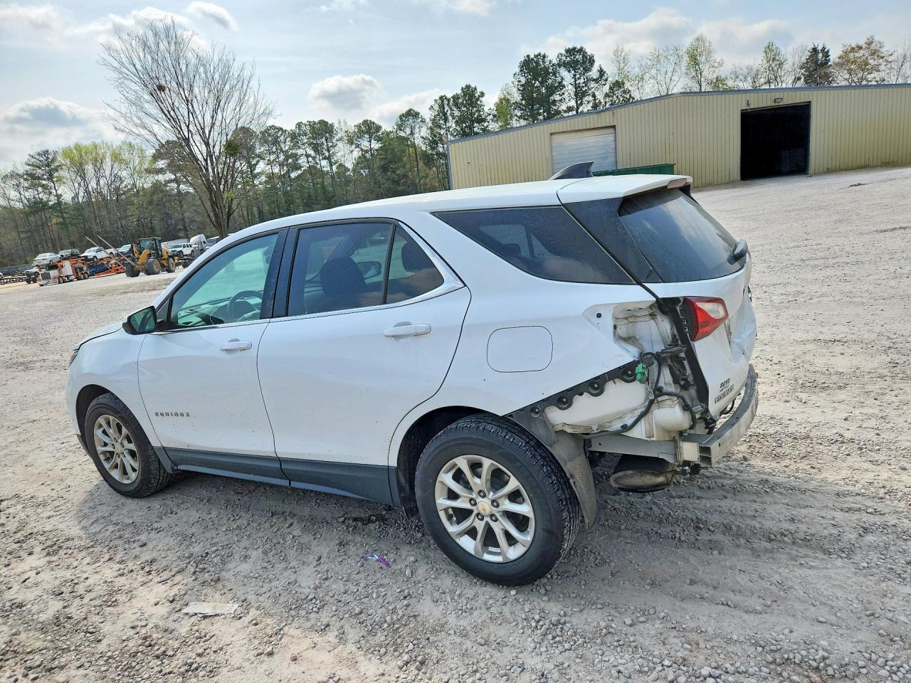 2020 CHEVROLET EQUINOX LT photo 4
