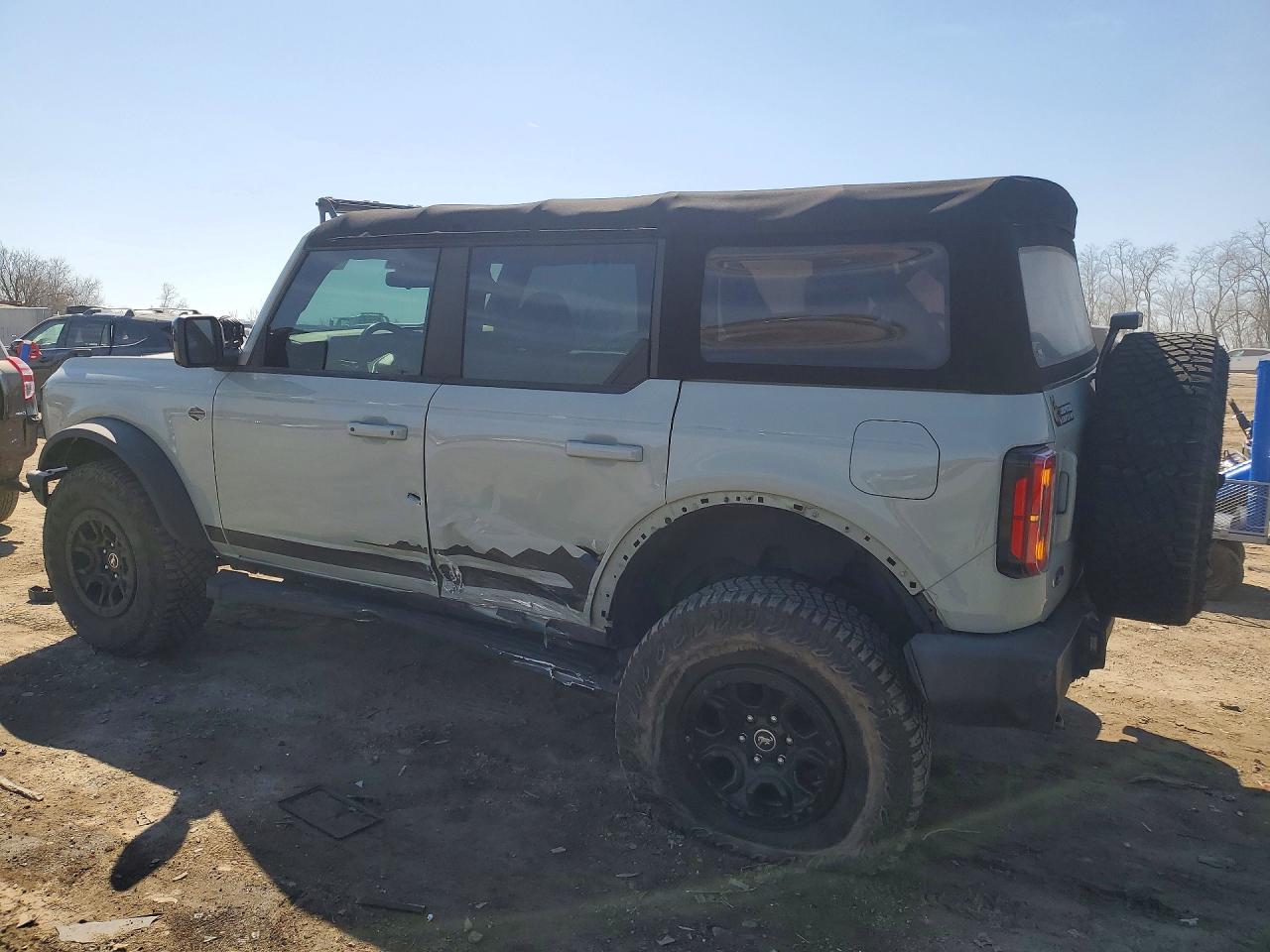 2021 FORD BRONCO BASE photo 4