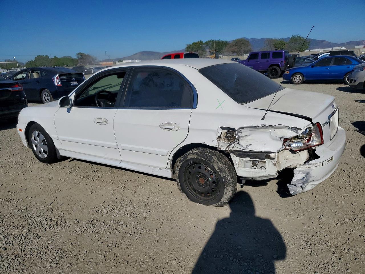 2002 HYUNDAI SONATA BASE photo 3