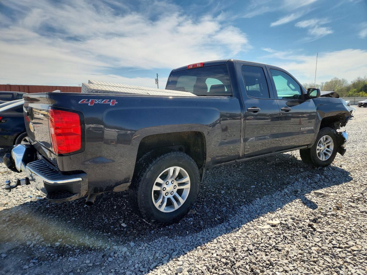 2014 CHEVROLET SILVERADO K1500 LT photo 3