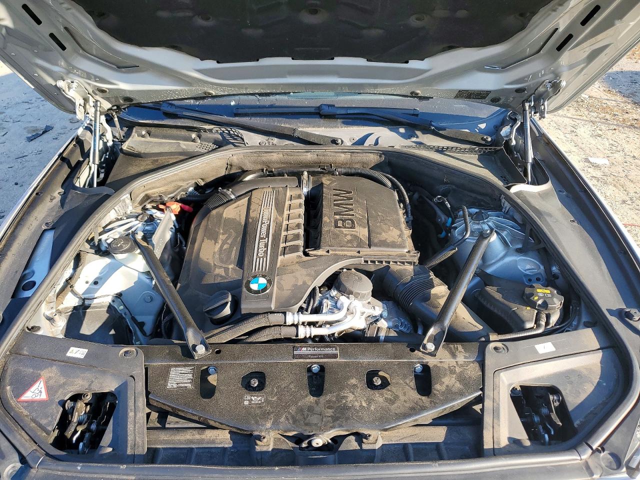 2016 BMW 535 I photo 31