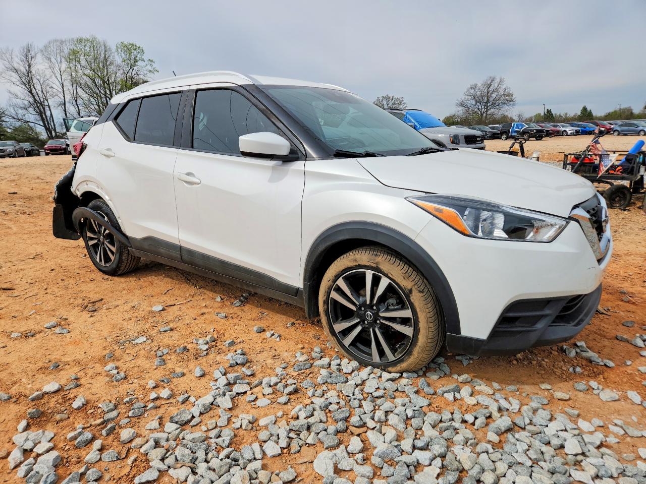 2020 NISSAN KICKS SV photo 7