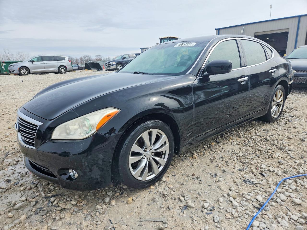 2012 INFINITI M37