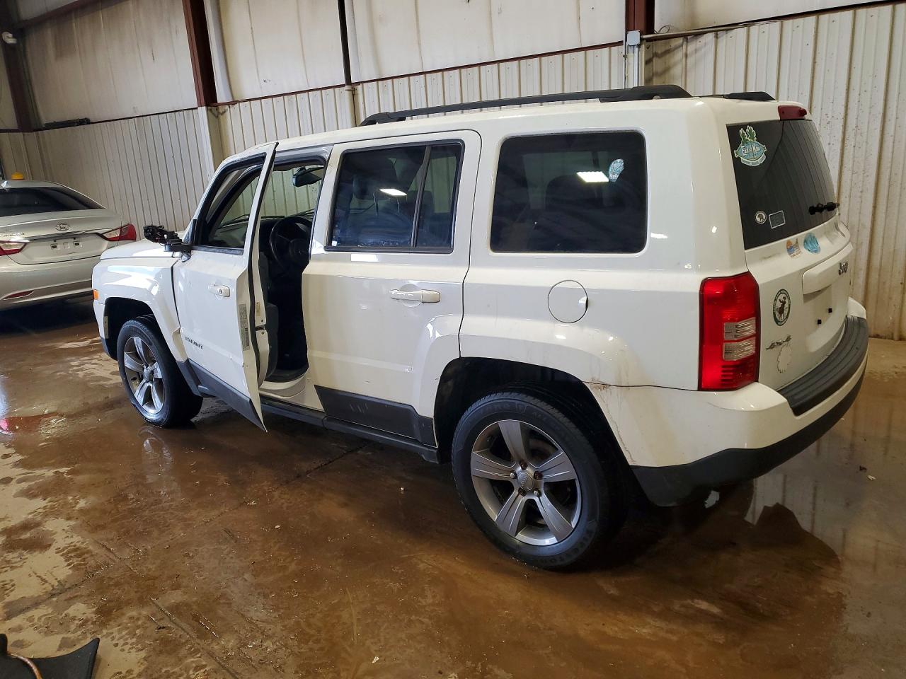 2015 JEEP PATRIOT LATITUDE photo 3