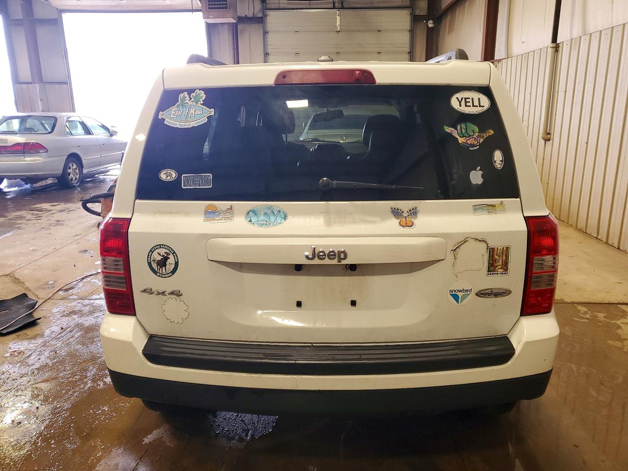 2015 JEEP PATRIOT LATITUDE photo 11