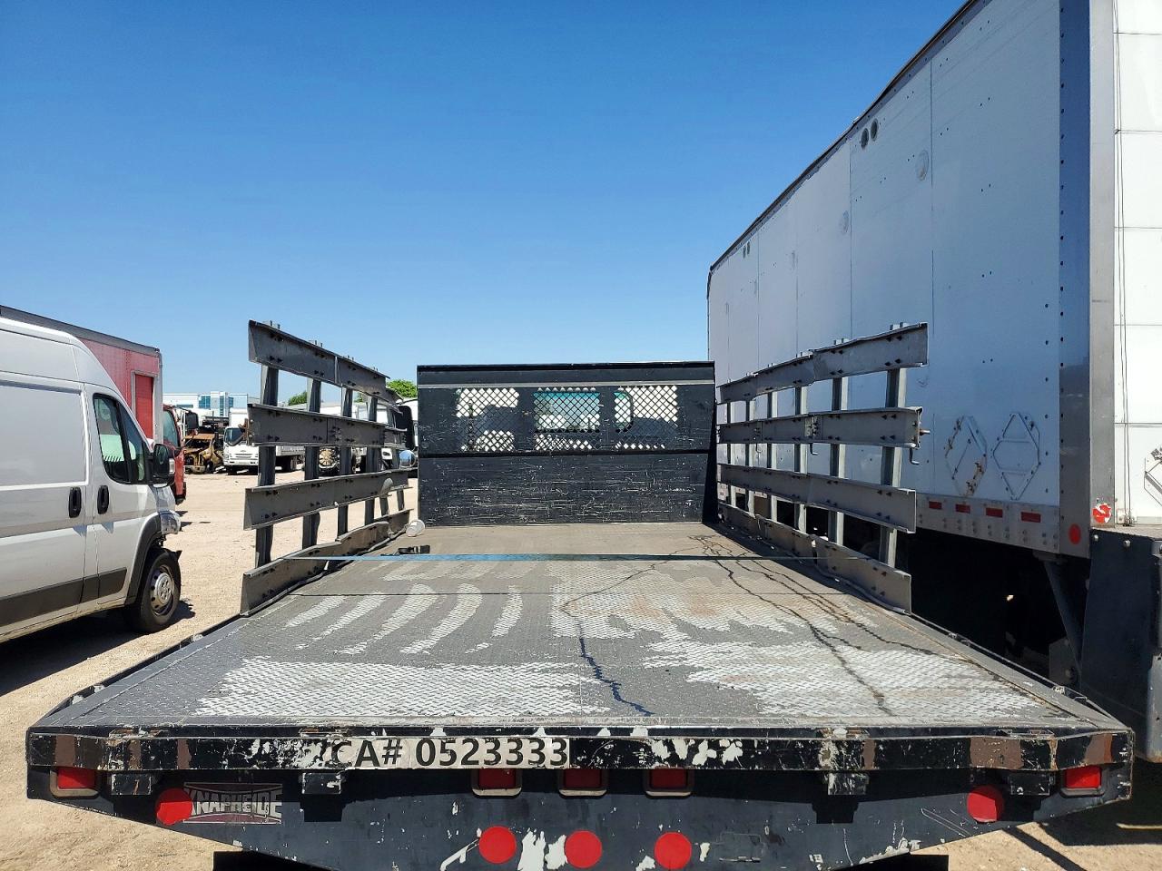 2006 ISUZU NPR FLATBED TRUCK photo 28