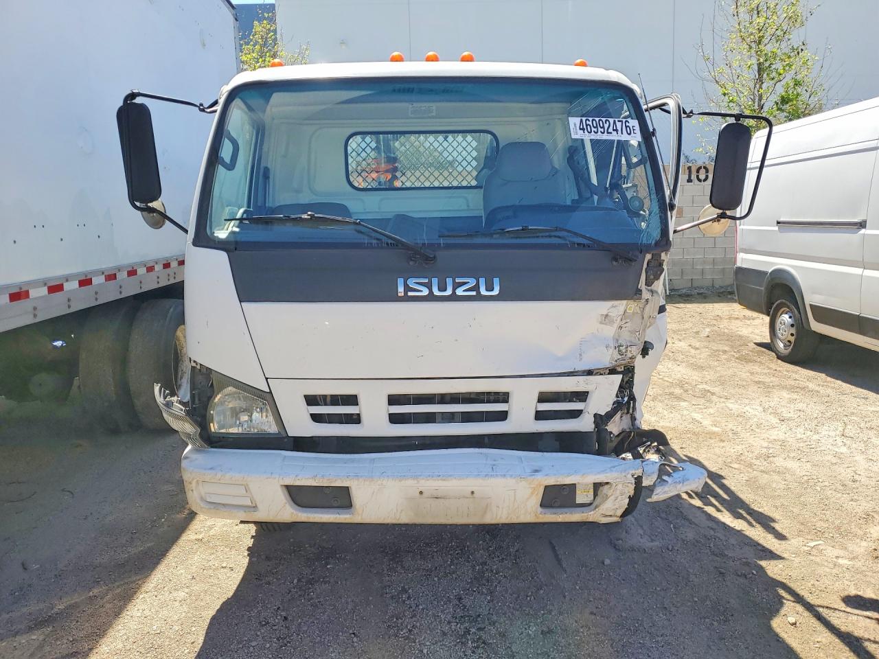 2006 ISUZU NPR FLATBED TRUCK photo 13