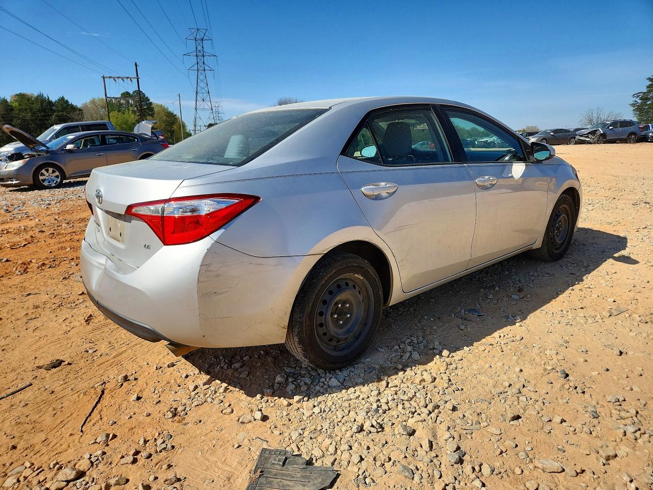 2016 TOYOTA COROLLA LE photo 5