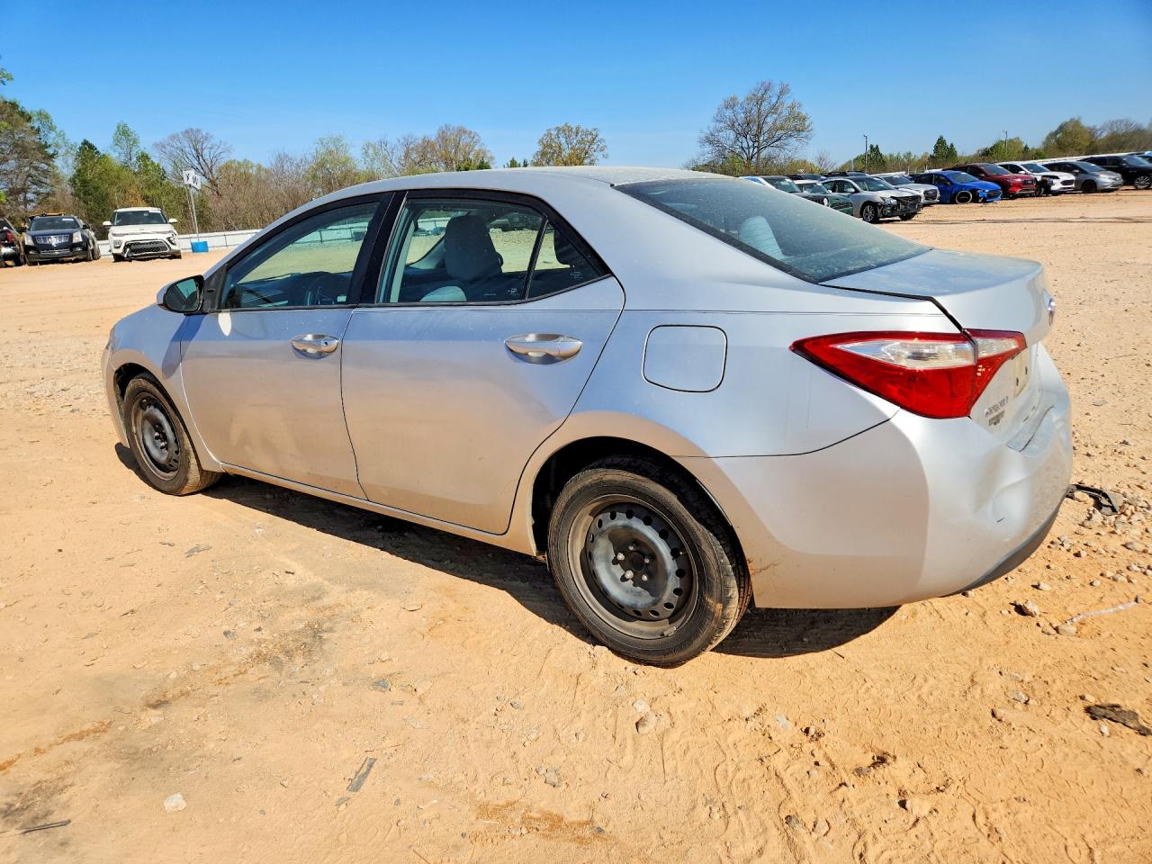2016 TOYOTA COROLLA LE photo 3