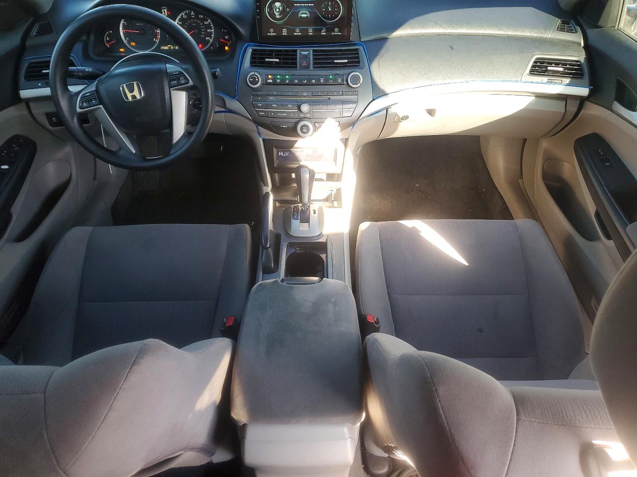 2011 HONDA ACCORD LXP photo 22