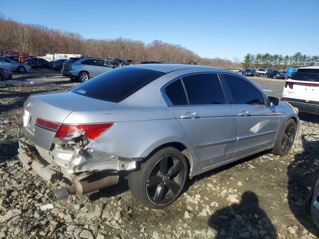 2011 HONDA ACCORD LXP photo 7