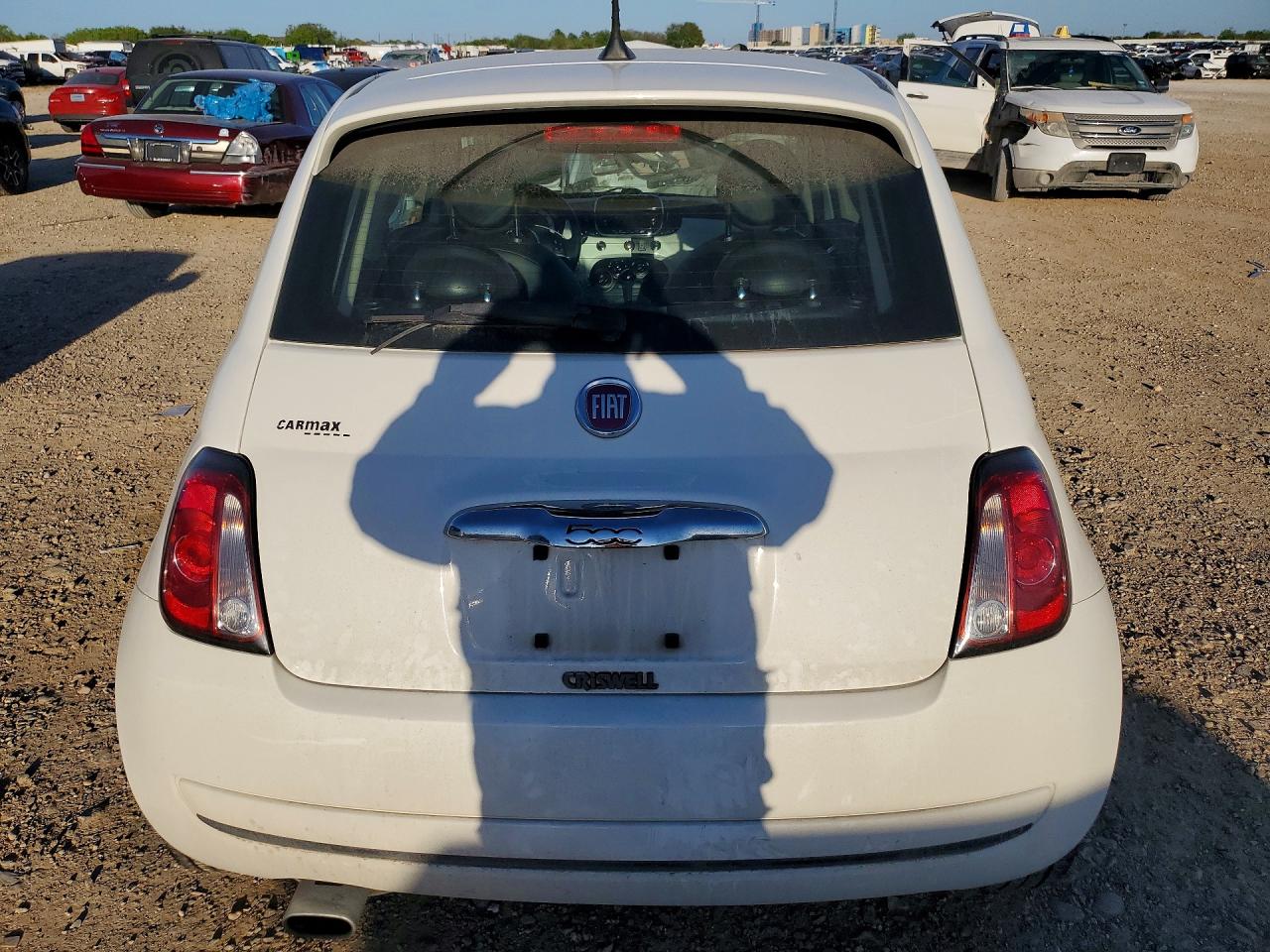 2016 FIAT 500 POP photo 11