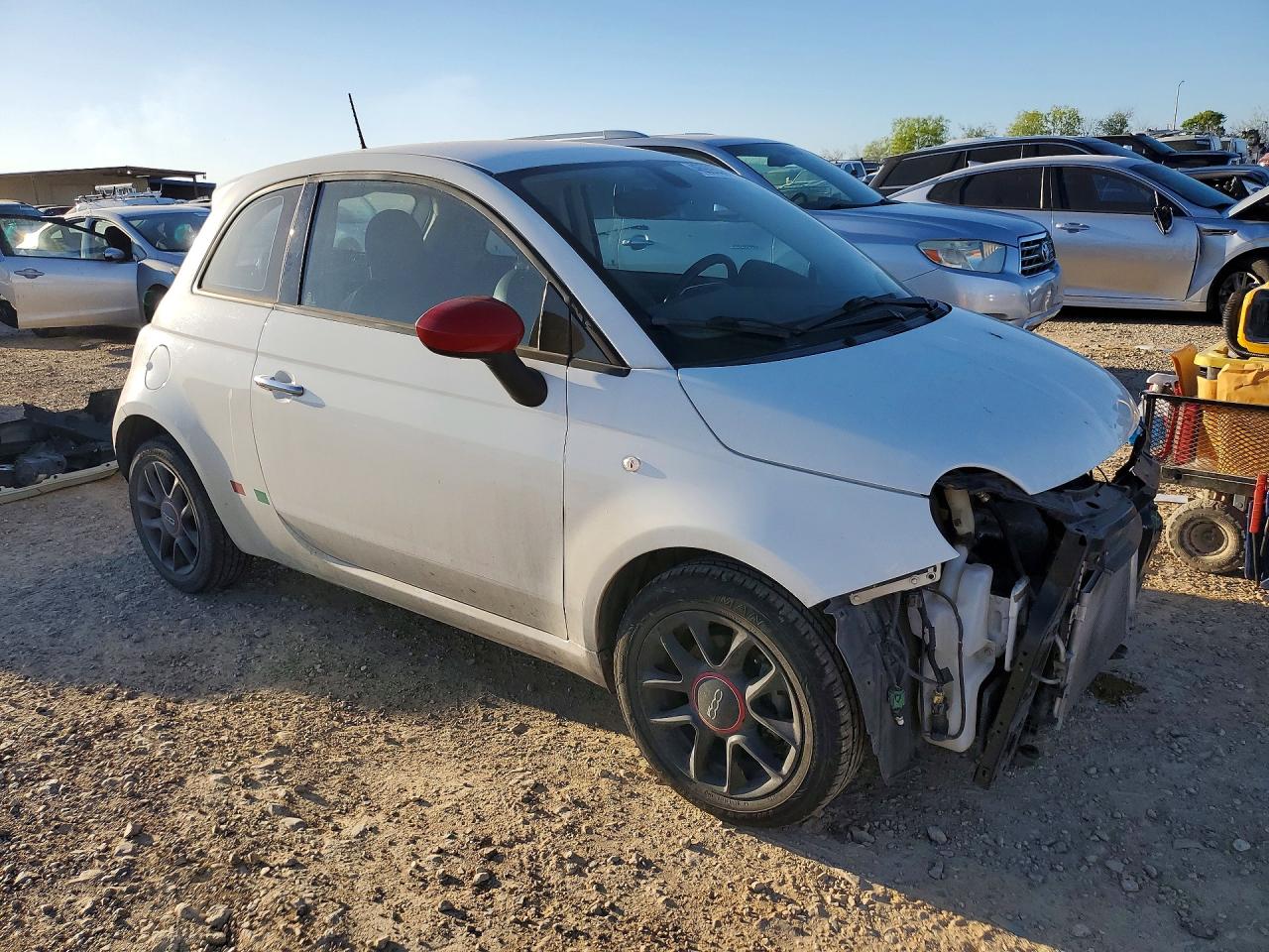 2016 FIAT 500 POP photo 7