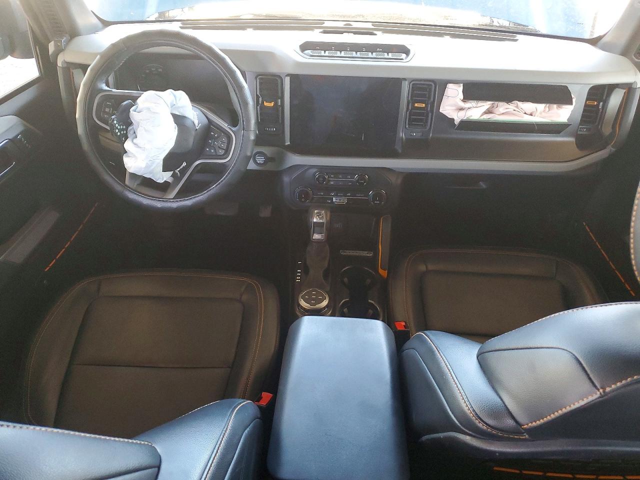2022 FORD BRONCO BASE photo 22
