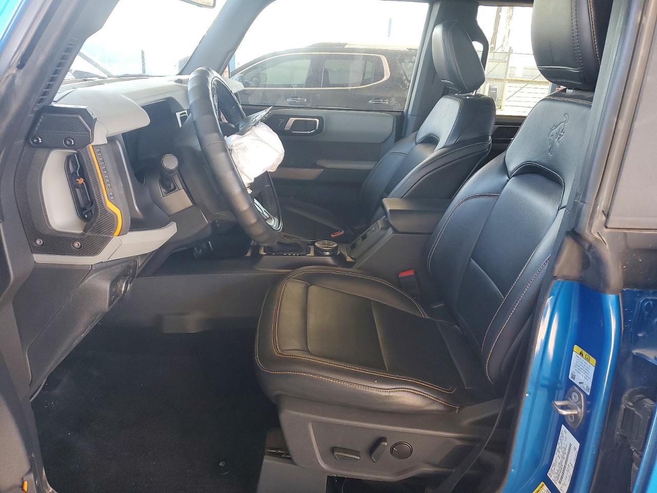 2022 FORD BRONCO BASE photo 19