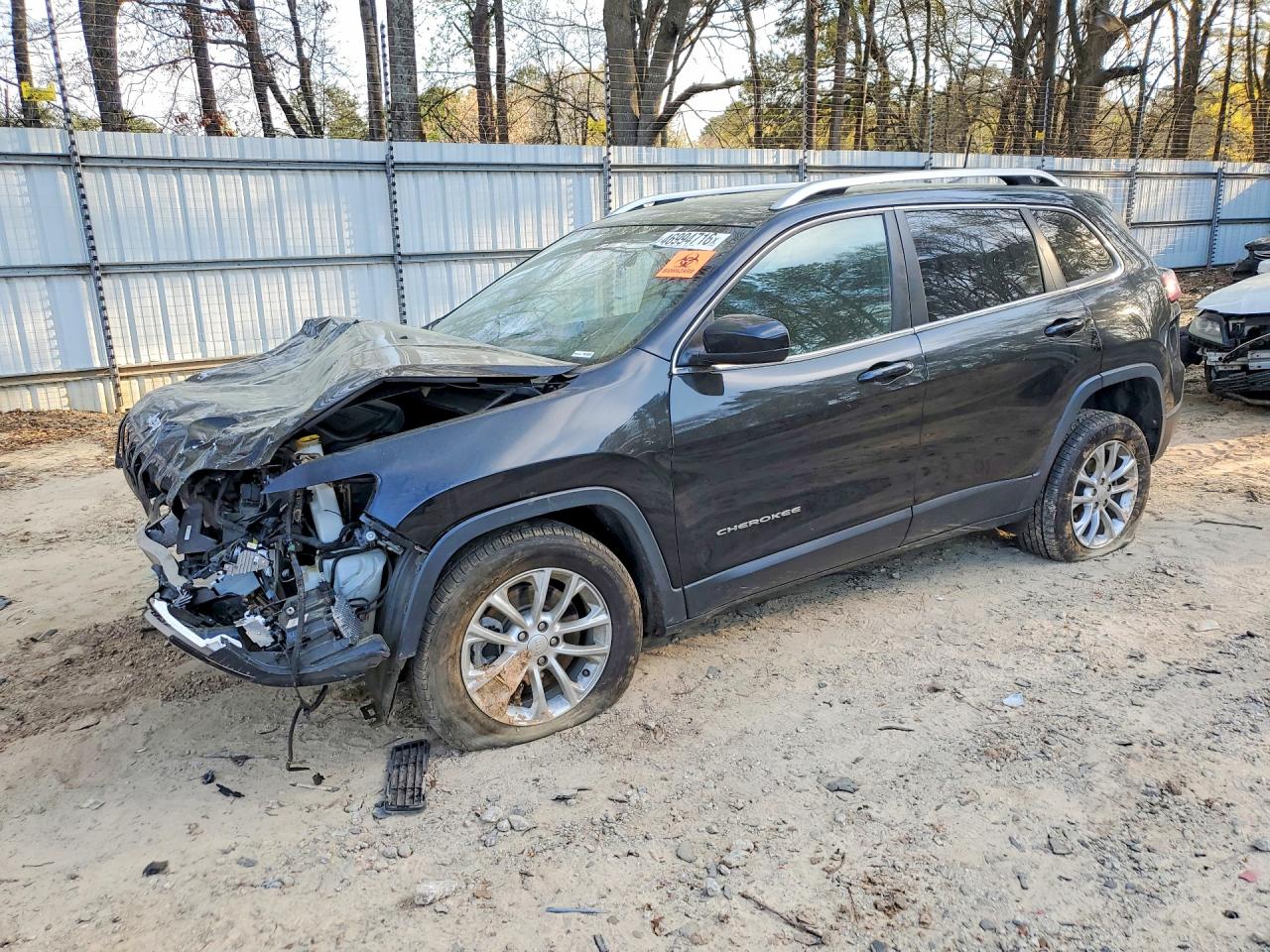 2019 JEEP CHEROKEE