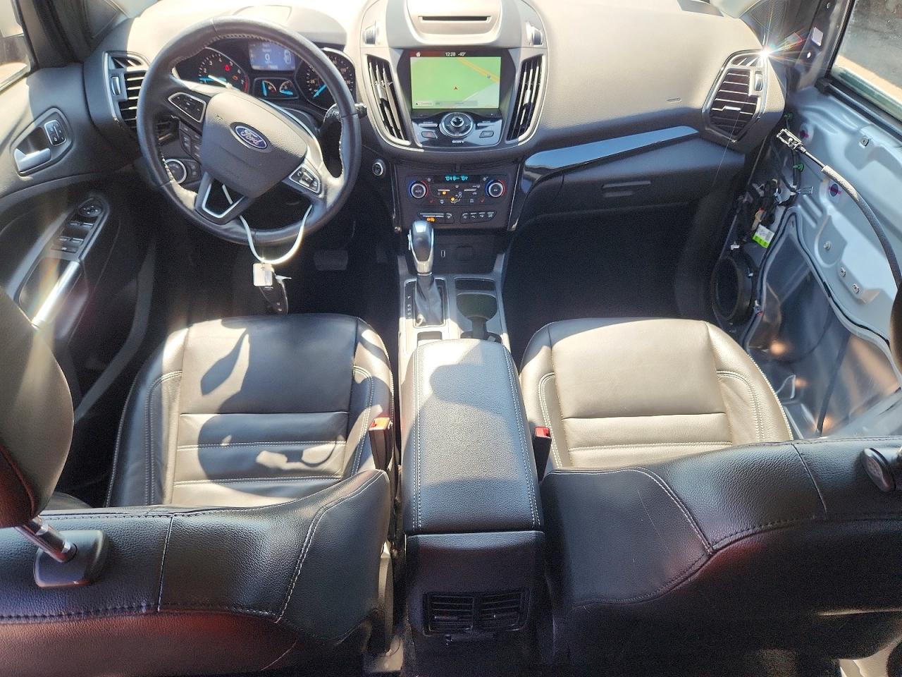 2018 FORD ESCAPE TITANIUM photo 8